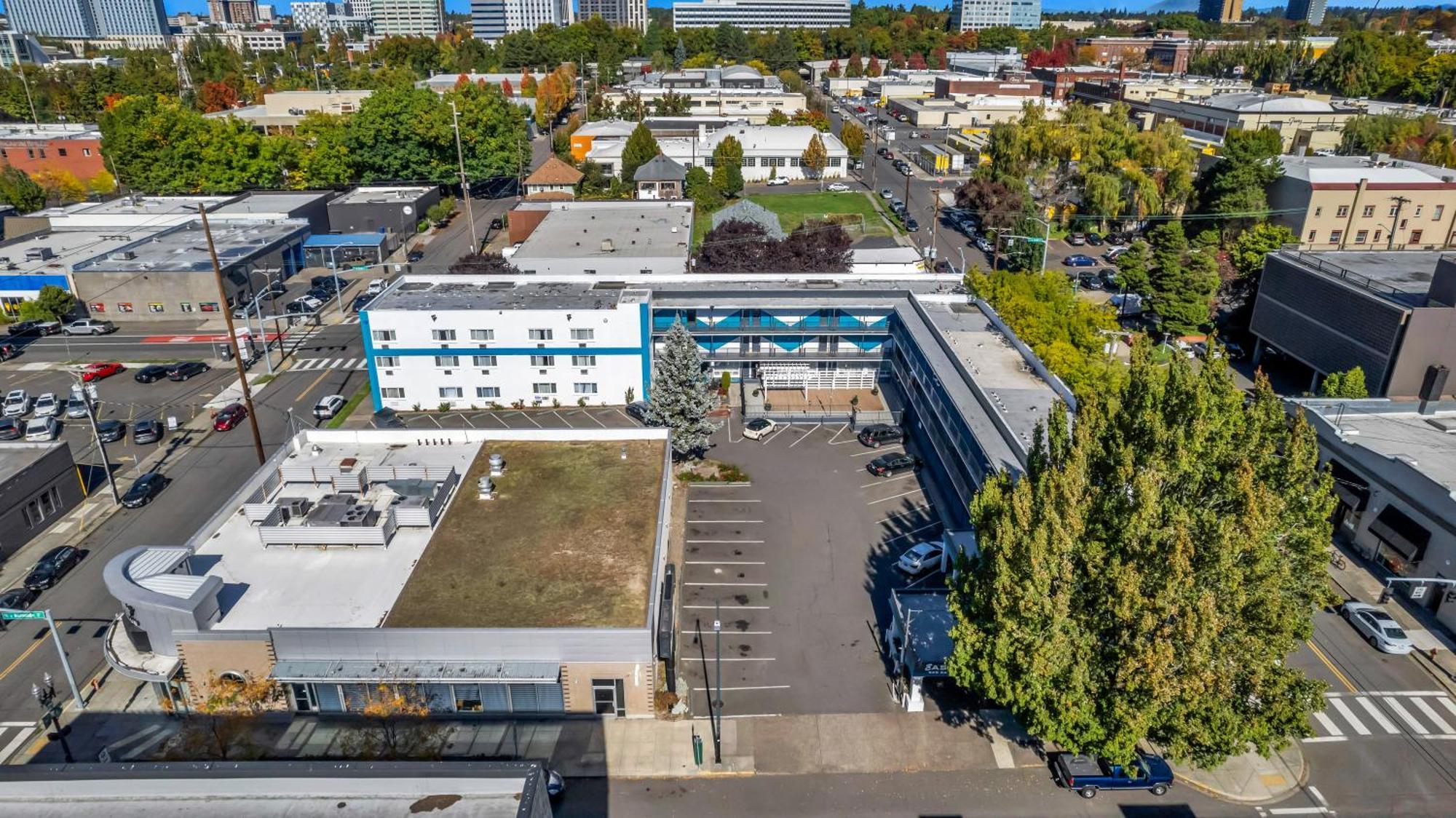 Eastside Lodge Portland Bagian luar foto